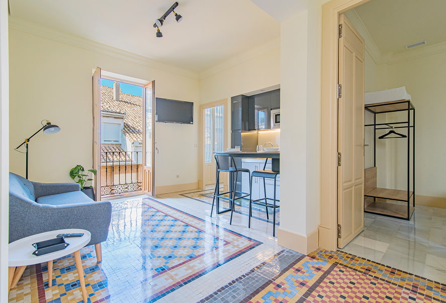 Apartamento Basic King 1 Vista general del apartamento Basic King de Mosaiko Homes Catedral Granada