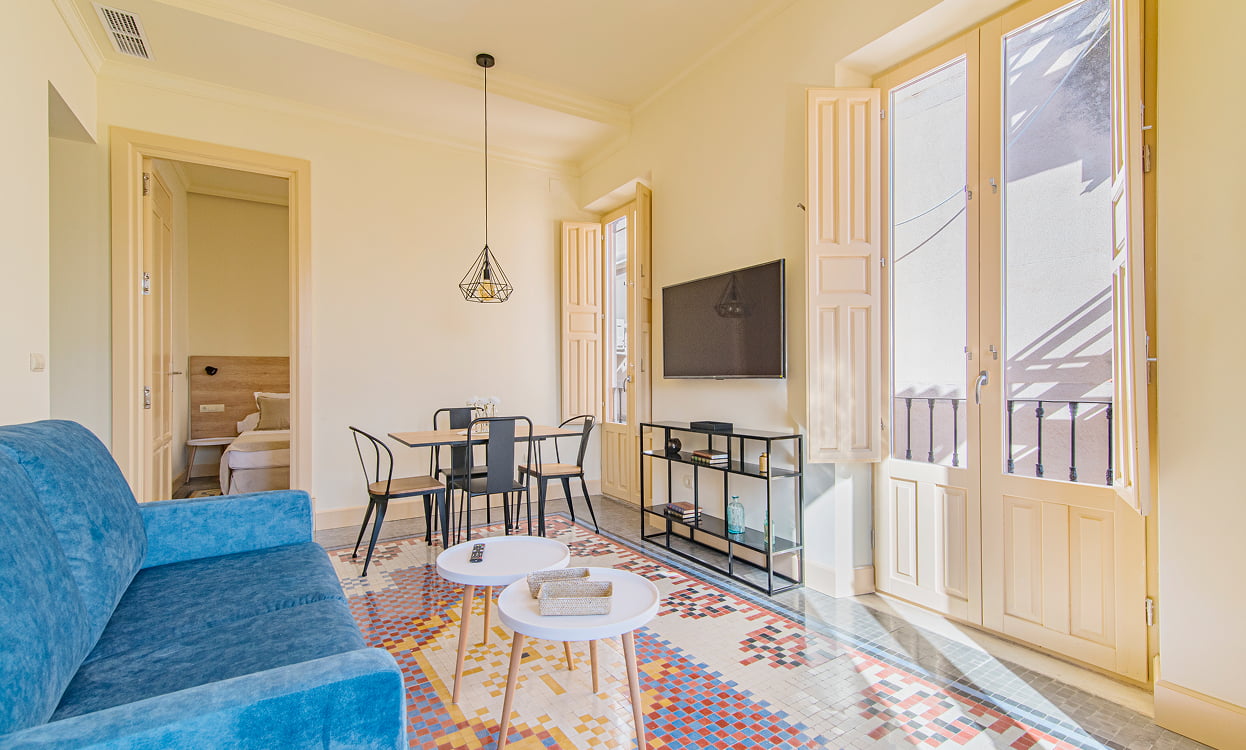 Galería 6 Amplio apartamento con suelos originales de mosaico