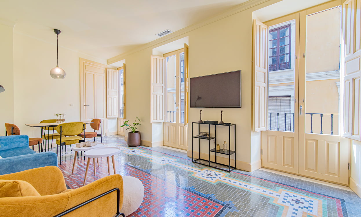 Galería 8 Luminoso apartamento con suelos originales de mosaico